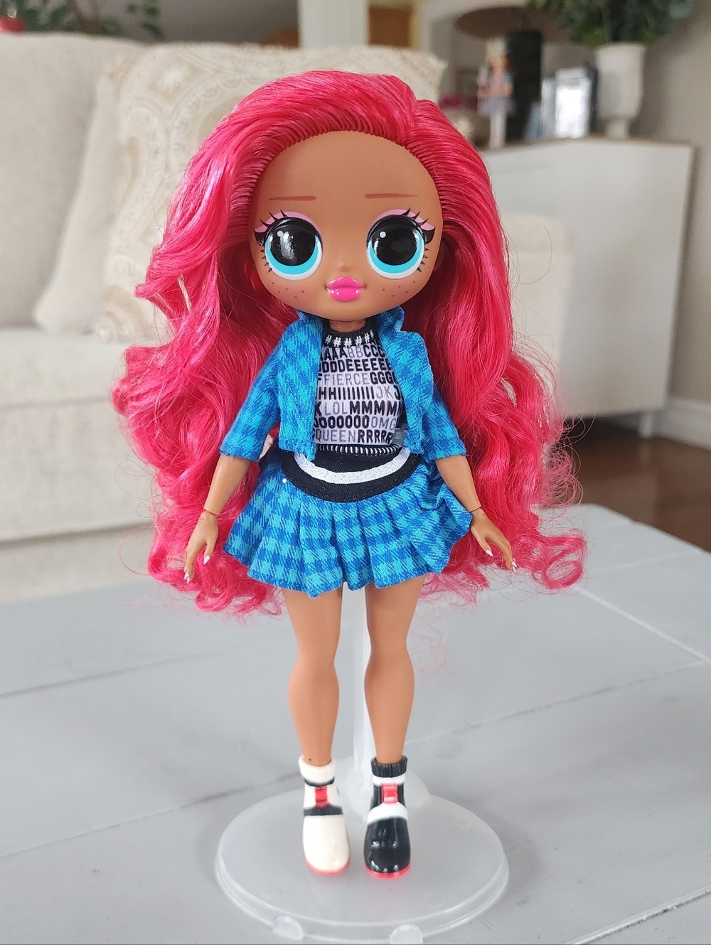 🍎 MGA LOL Surprise OMG Class Prez 9" Fashion Doll Red Hair Beautiful